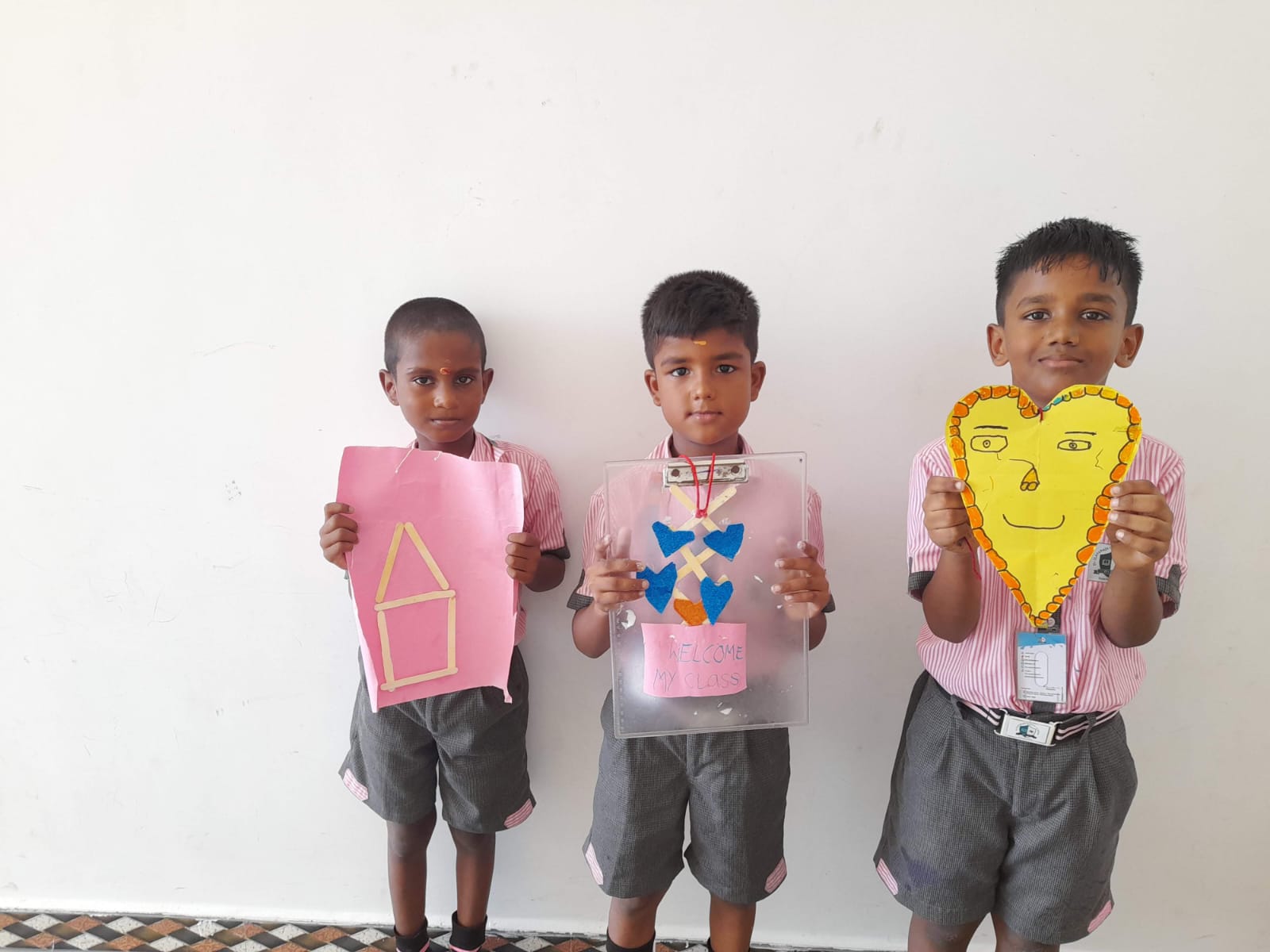 WALL HANGING GRADE III